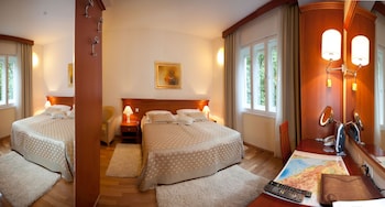 royal suites