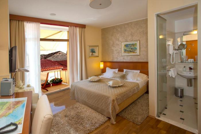 royal suites