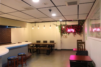 hometel suites in los angeles koreatown