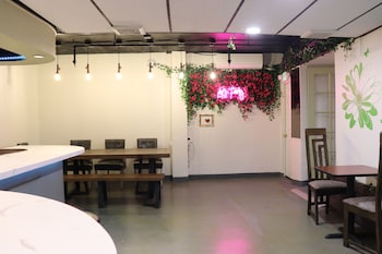 hometel suites in los angeles koreatown