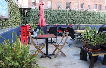 hometel suites in los angeles koreatown