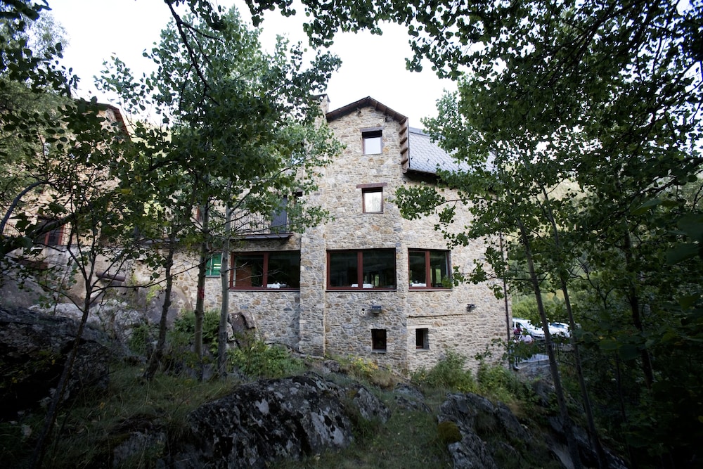 hotel and spa niunit