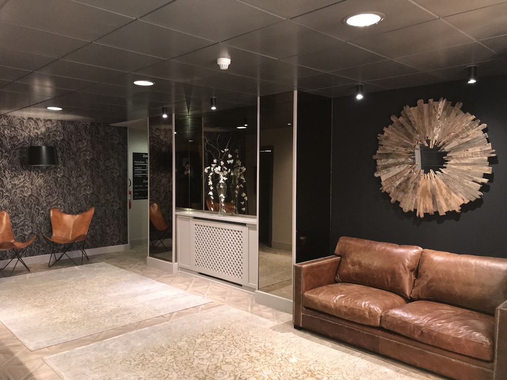 hotel and spa niunit