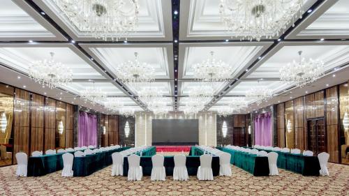 holiday inn express xiamen lushan an ihg hotel