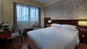 holiday inn express xiamen lushan an ihg hotel