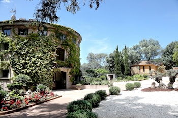 lhostellerie du moulin des oliviers
