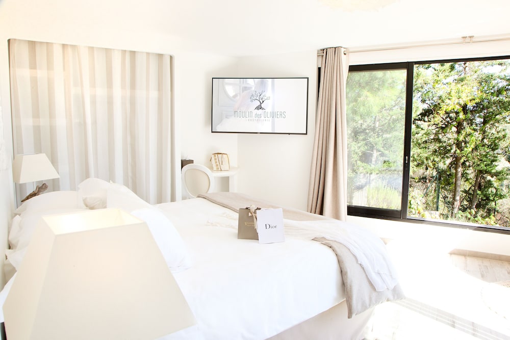lhostellerie du moulin des oliviers