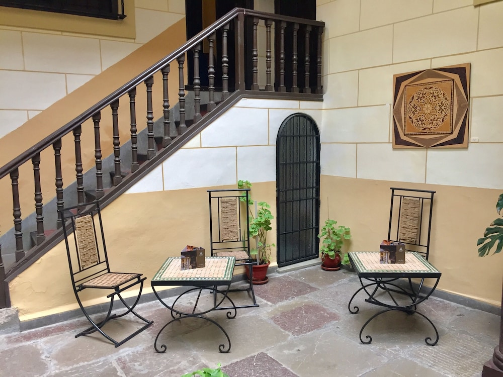 palacio mariana pineda hotel