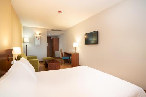 hotel habitel select