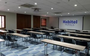 hotel habitel select
