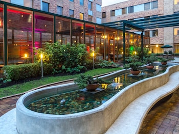 hotel habitel select