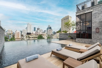 the coach boutique hotel sukhumvit 14 bangkok by compass hospitality