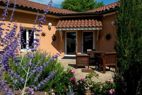 the originals boutique hotel le pillebois bourg en bresse nord inter hotel