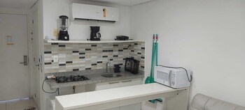 laguna beach flat by af