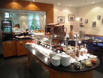 mercure hotel and residenz checkpoint charlie