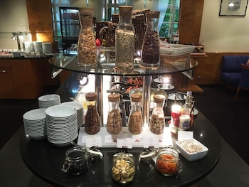 mercure hotel and residenz checkpoint charlie