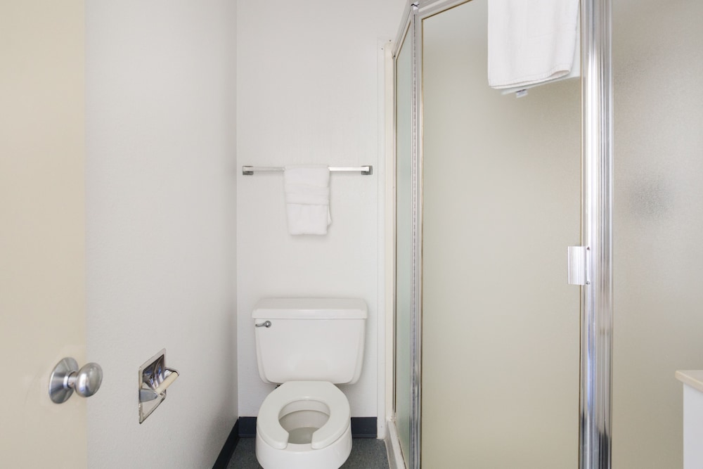 days inn by wyndham new philadelphia