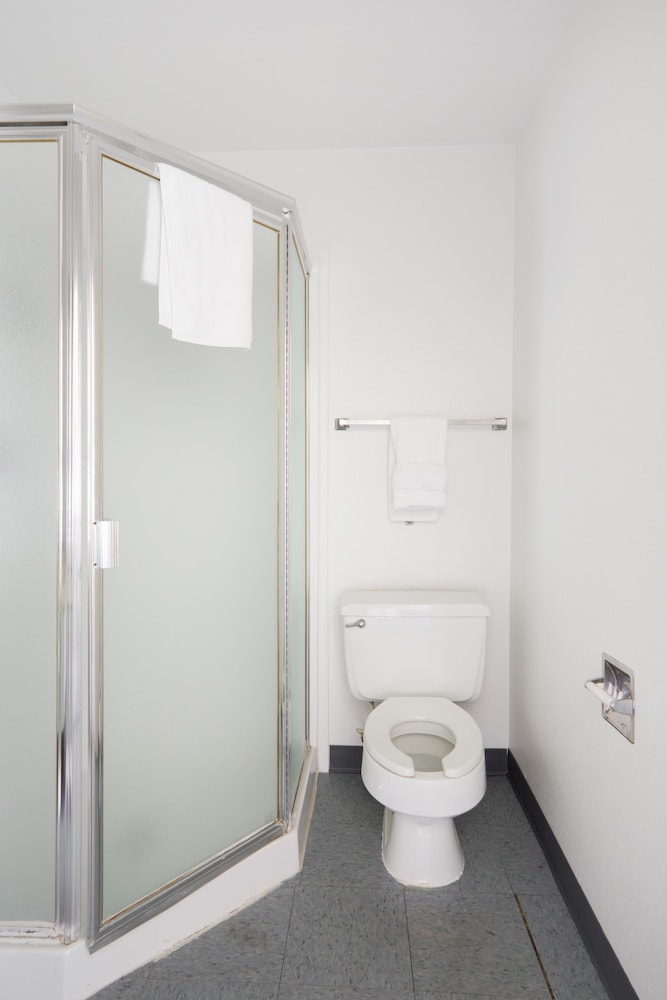 days inn by wyndham new philadelphia