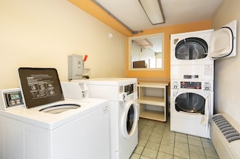 days inn by wyndham new philadelphia