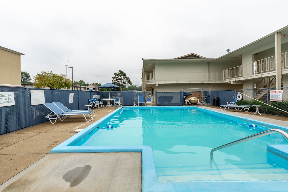 days inn by wyndham new philadelphia