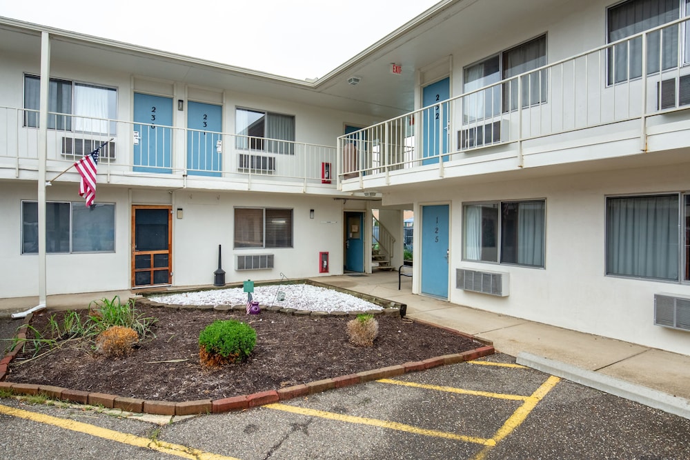 days inn by wyndham new philadelphia