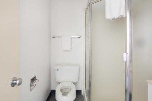 days inn by wyndham new philadelphia