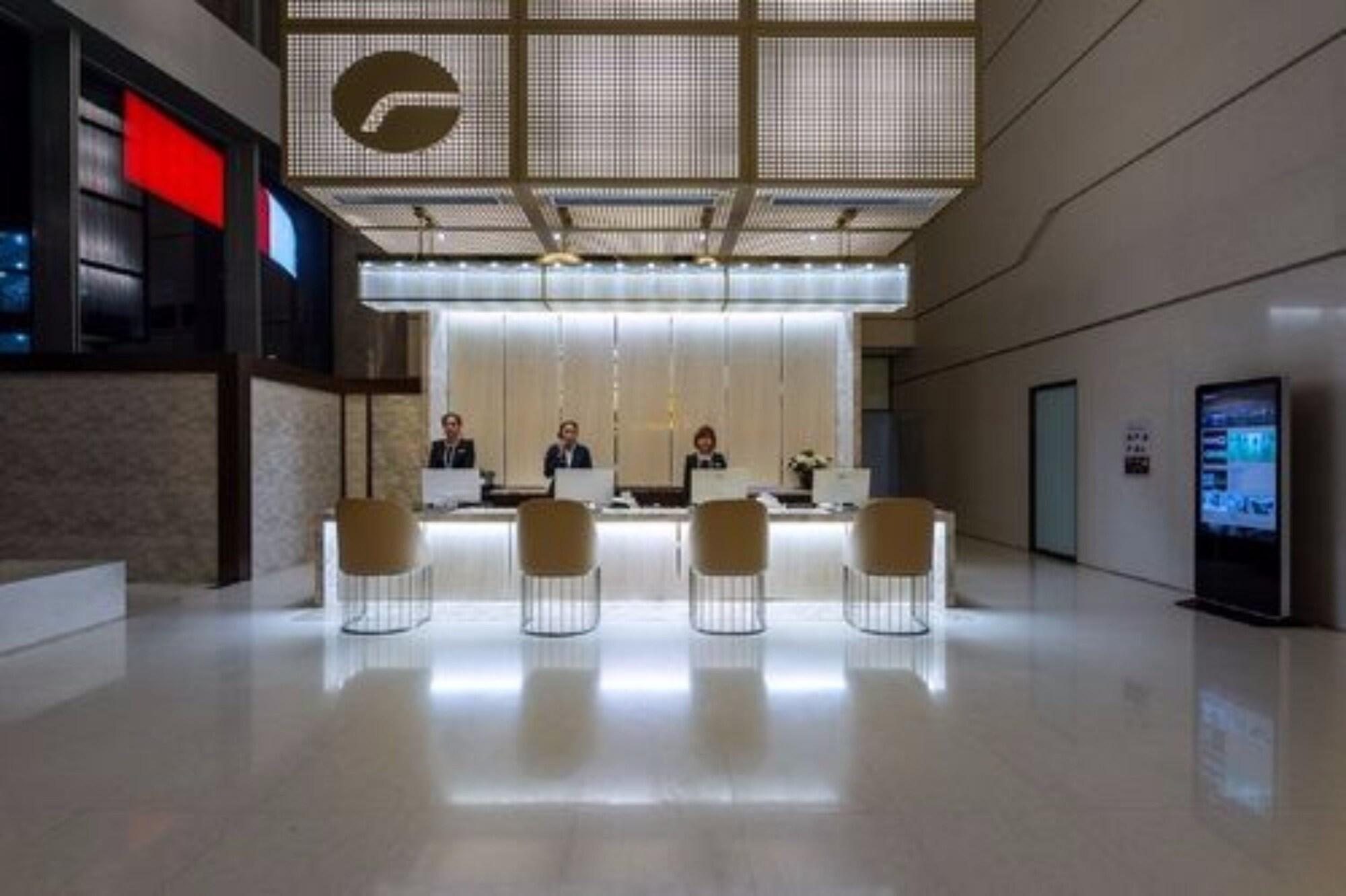 grand madison qingdao harbour view central