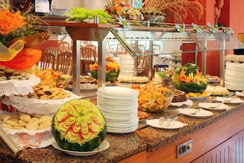 hotel excelsior