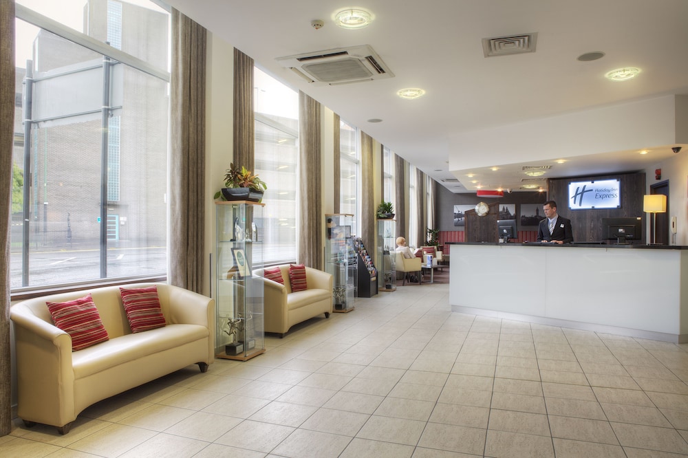 holiday inn express glasgow theatreland an ihg hotel