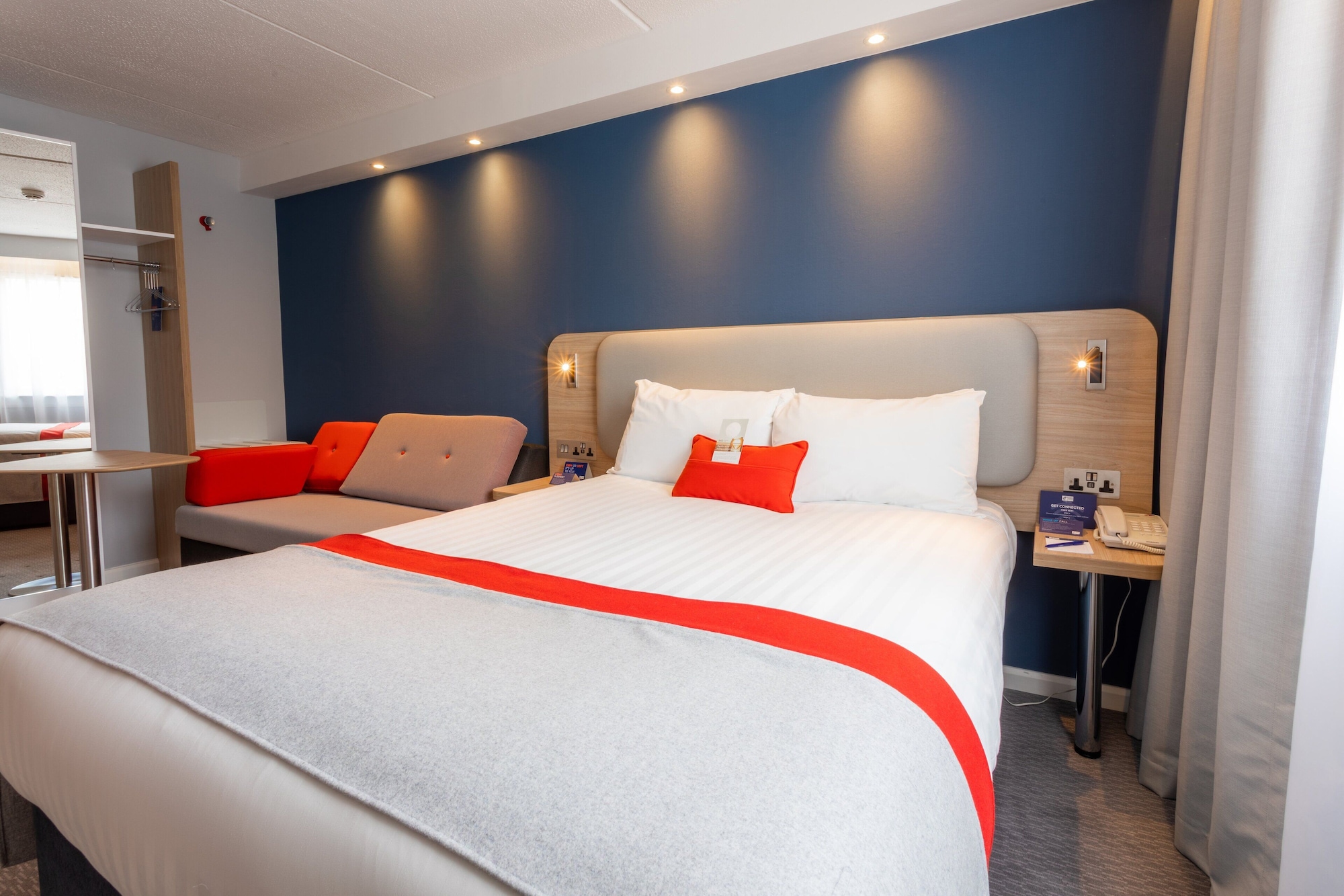 holiday inn express glasgow theatreland an ihg hotel