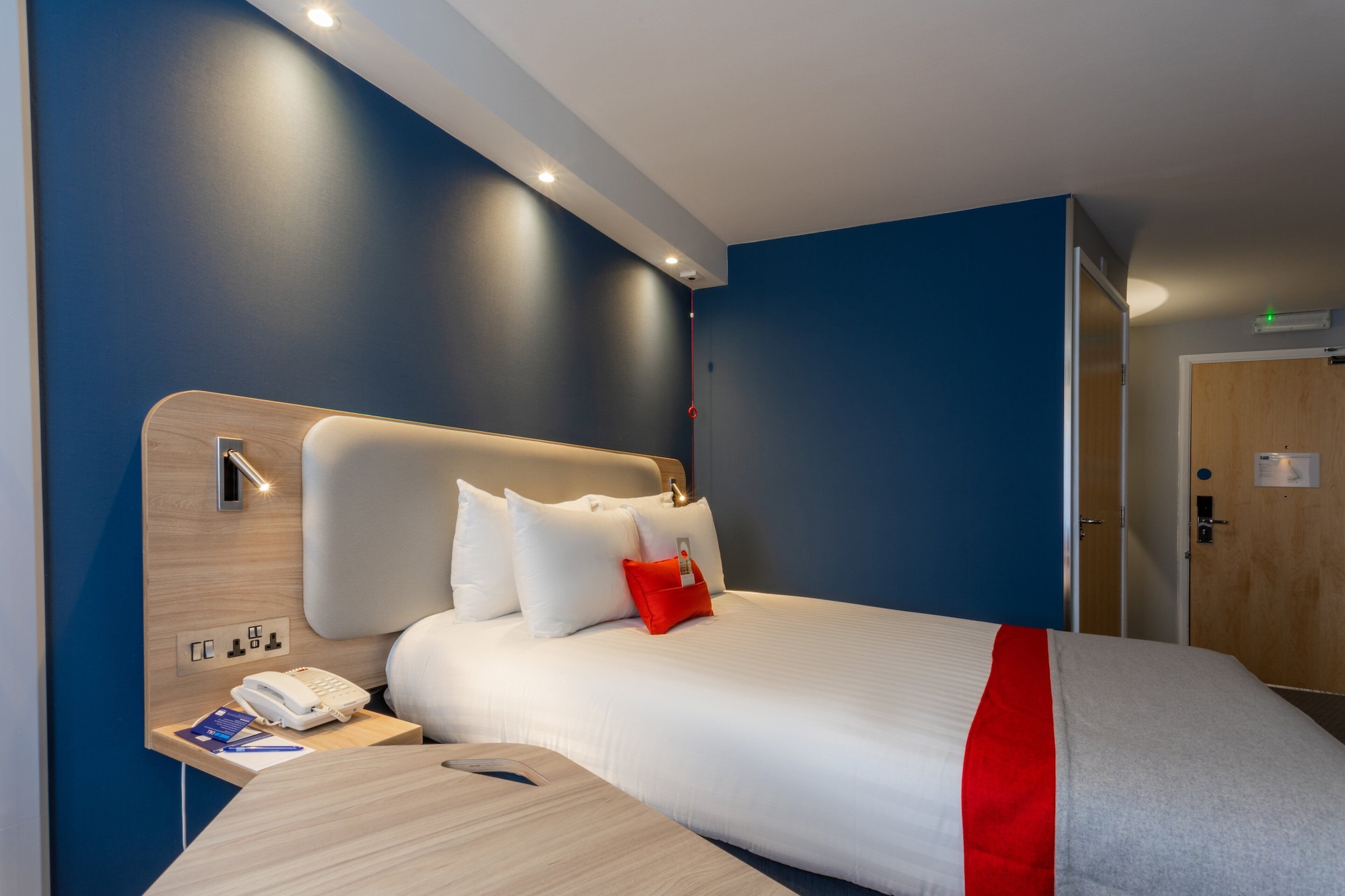 holiday inn express glasgow theatreland an ihg hotel