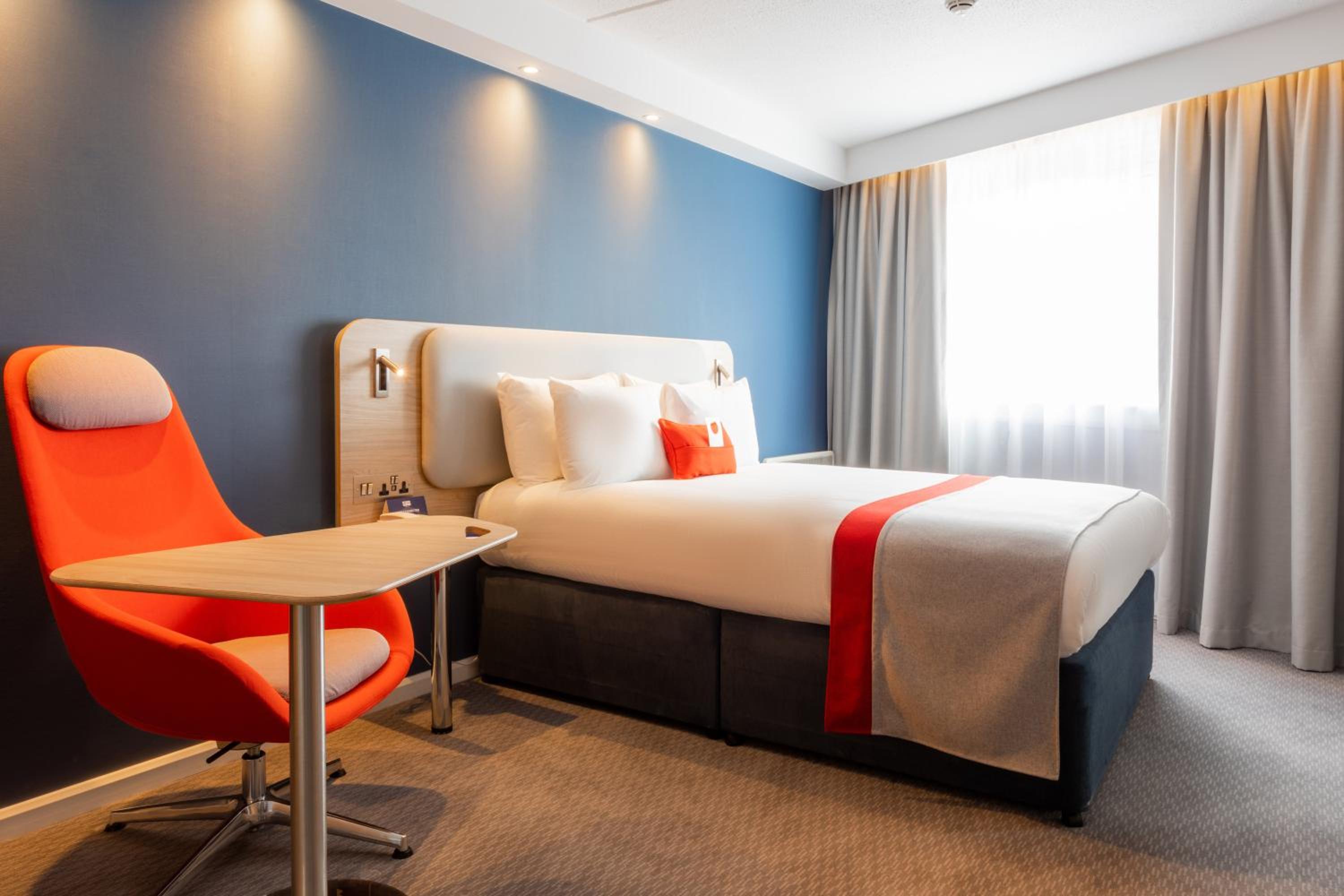 holiday inn express glasgow theatreland an ihg hotel