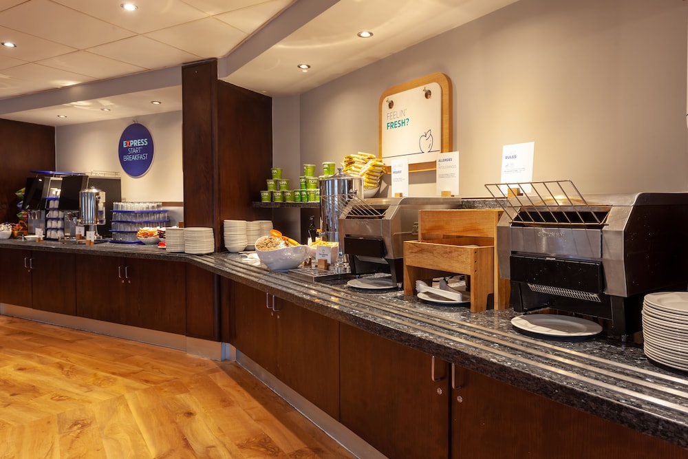 holiday inn express glasgow theatreland an ihg hotel