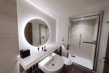 heythrop park hotel adults only