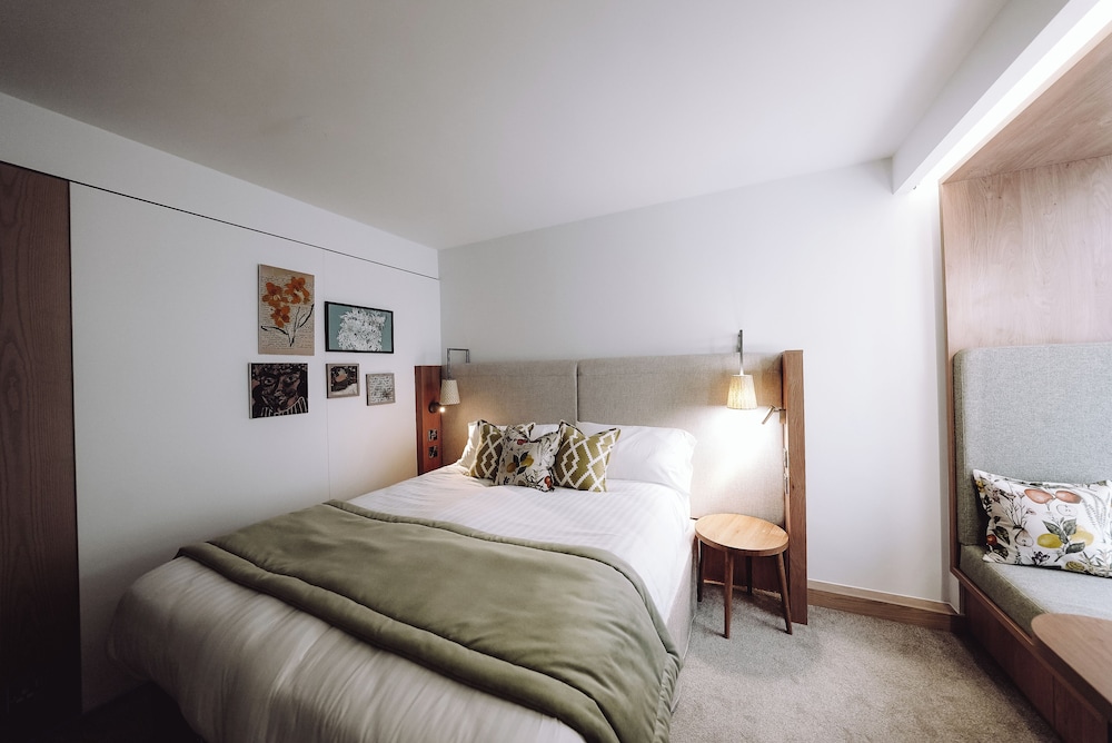 heythrop park hotel adults only