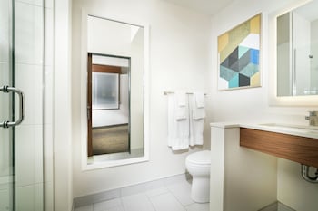staypineapple hotel z gaslamp san diego