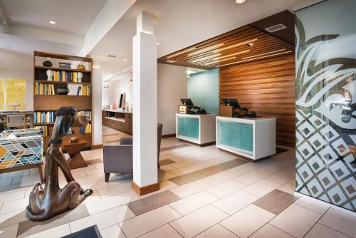 staypineapple hotel z gaslamp san diego