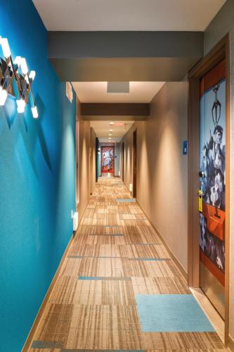 staypineapple hotel z gaslamp san diego