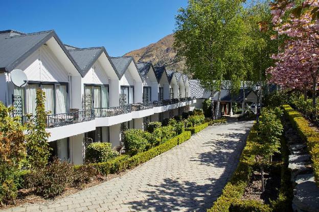 nugget point resort and spa