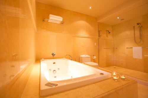 nugget point resort and spa