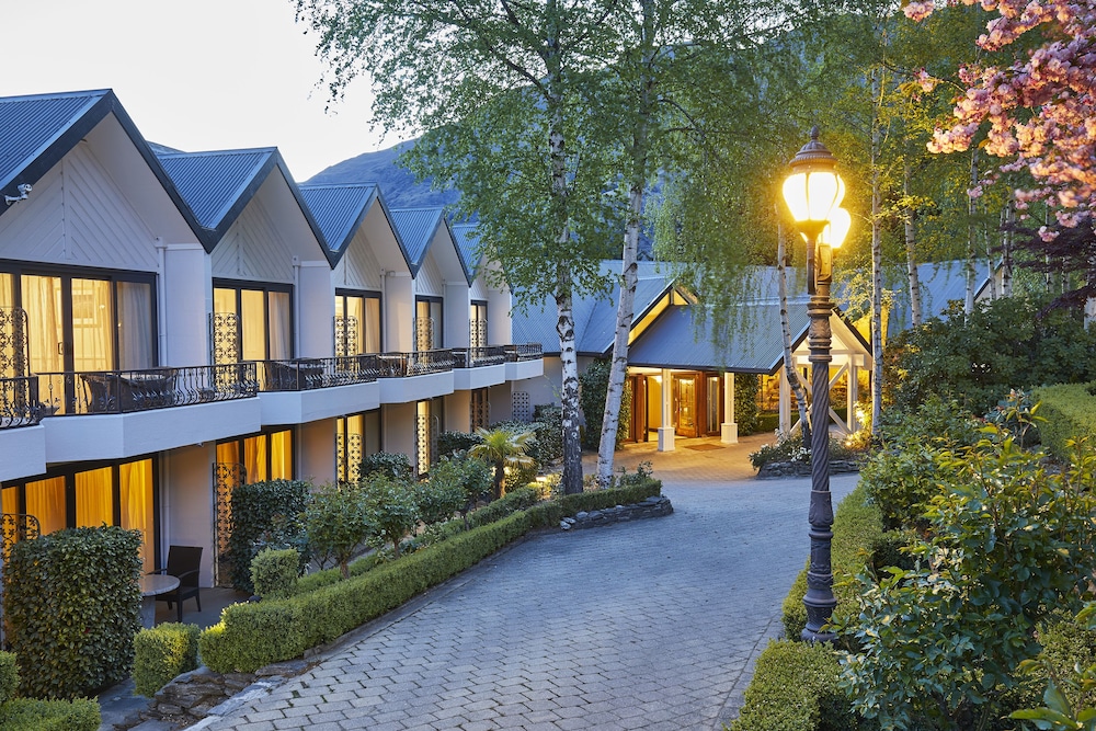 nugget point resort and spa