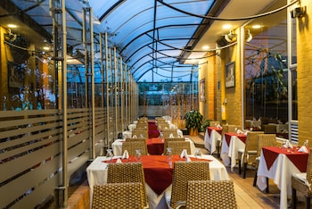 hotel regency boutique la feria