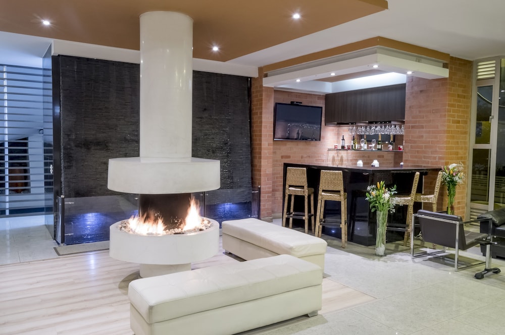 hotel regency boutique la feria