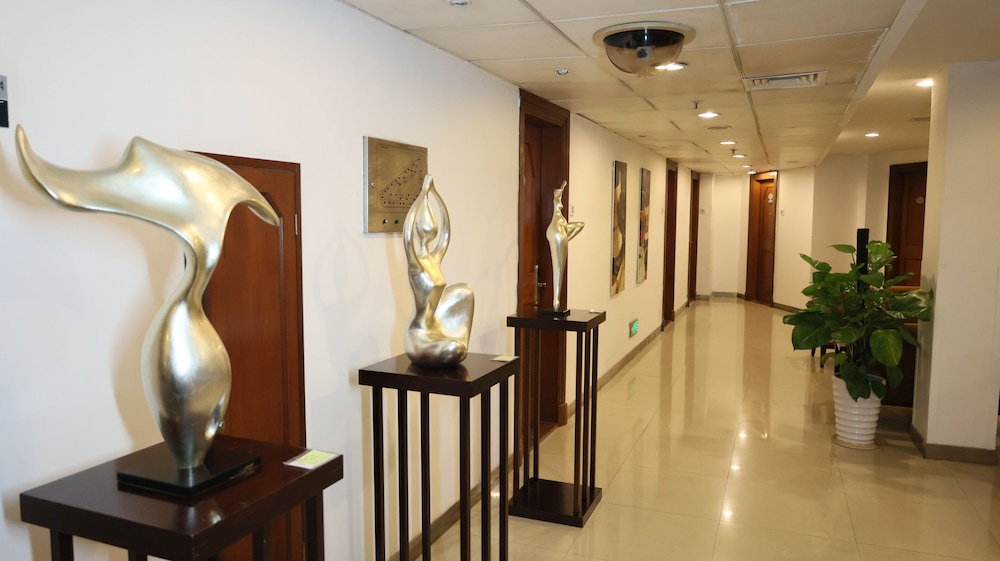 aiqun hotel