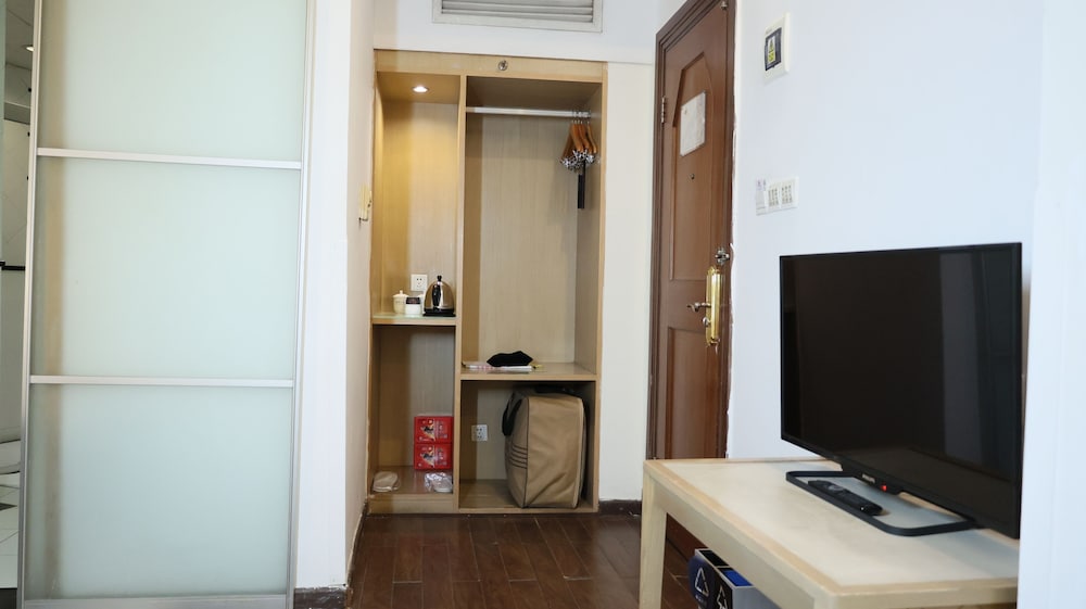 aiqun hotel