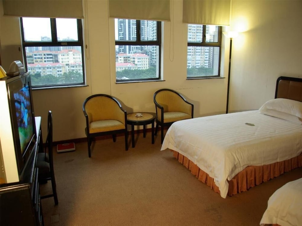aiqun hotel