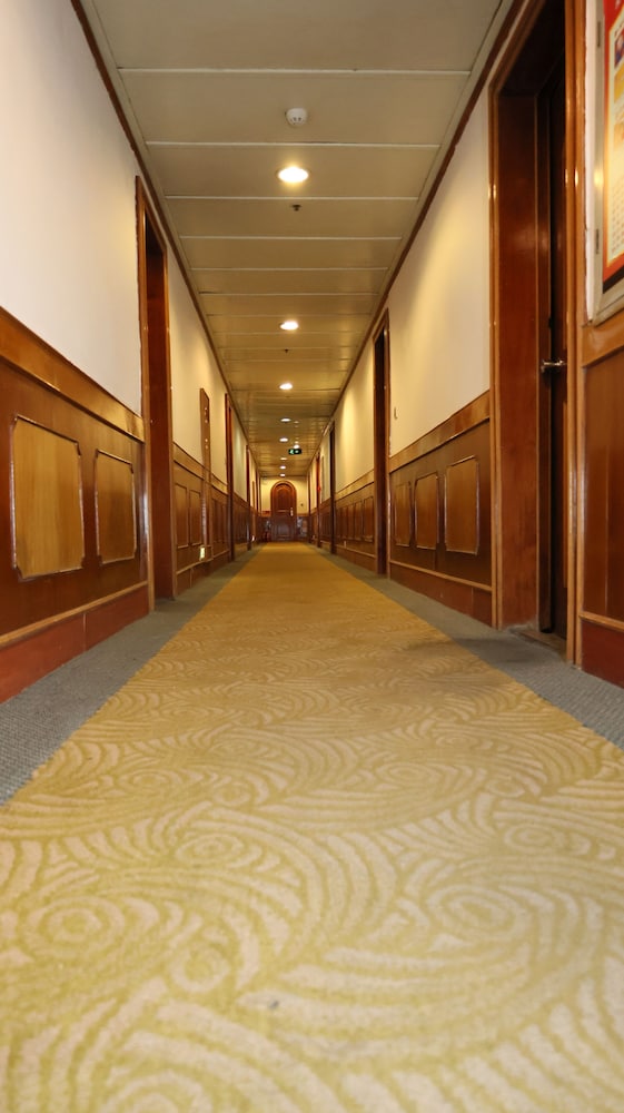 aiqun hotel