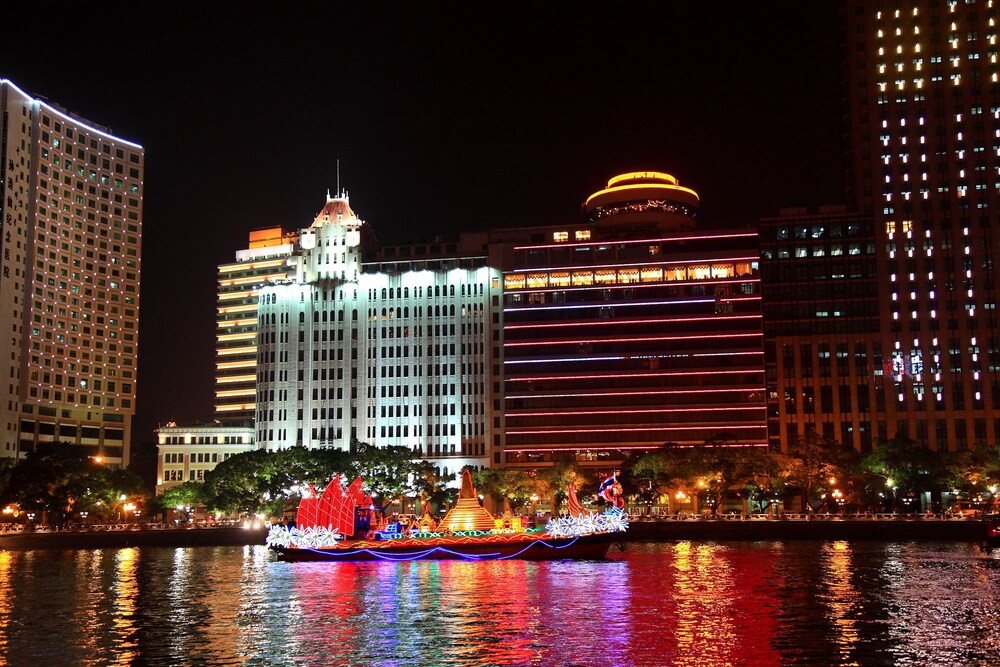 aiqun hotel