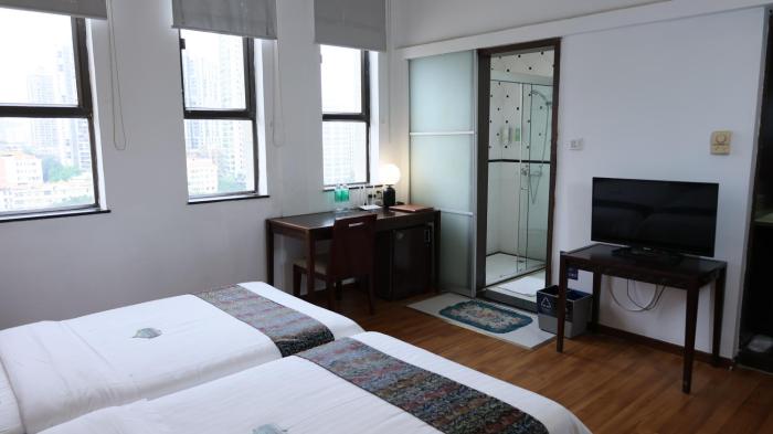 aiqun hotel