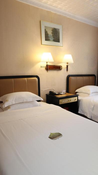 aiqun hotel